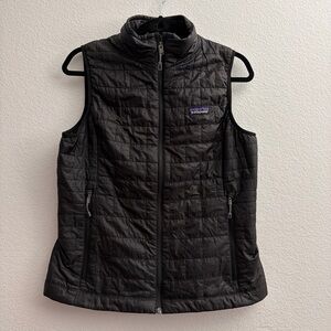 Patagonia Women's Black Insulated Vest